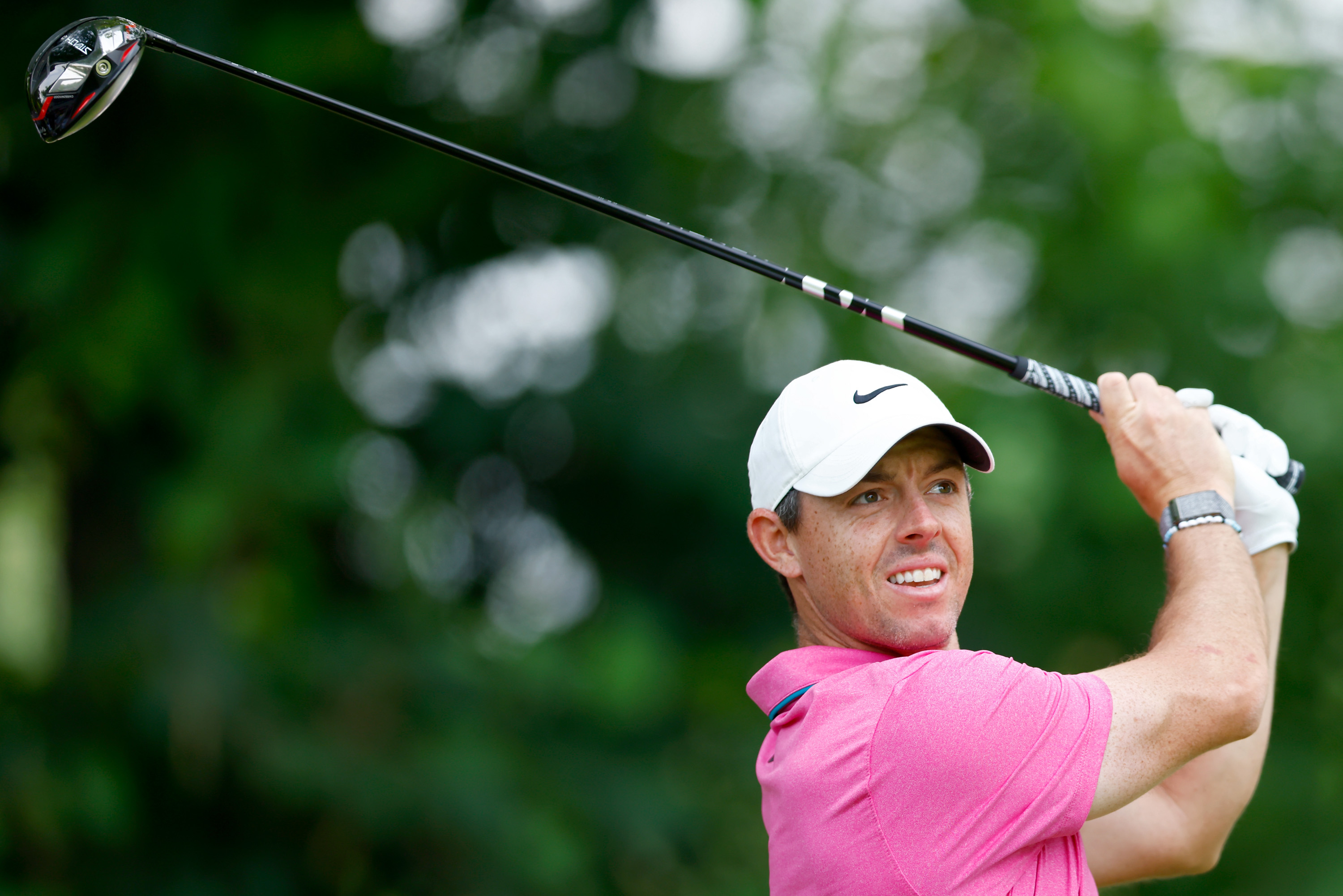 What Distractions? McIlroy Scores In Canada