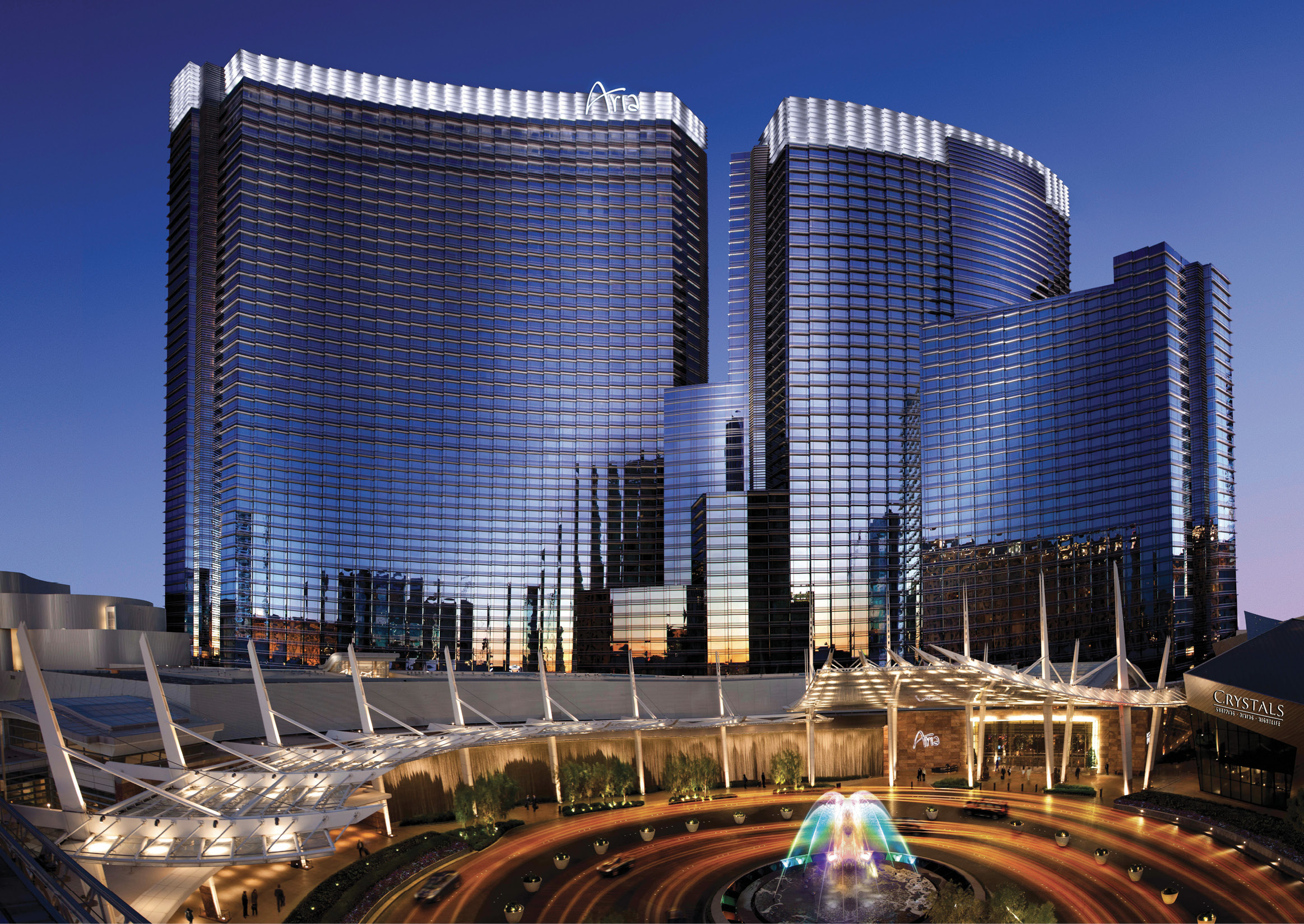 Las Vegas casinos seek to power their bright lights with renewable energy, Solar power